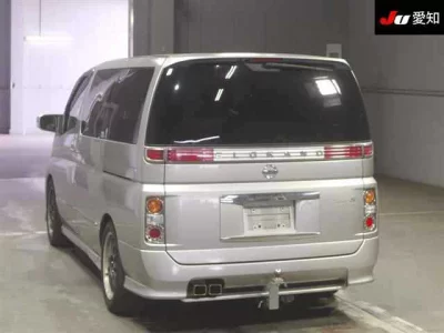 NISSAN ELGRAND