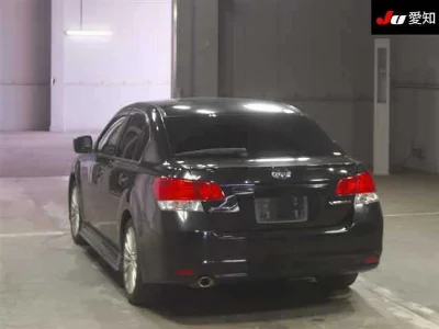 SUBARU LEGACY B4