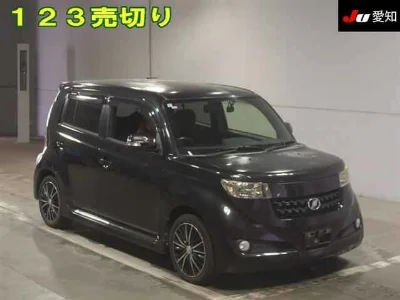TOYOTA BB
