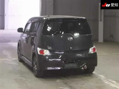 TOYOTA BB