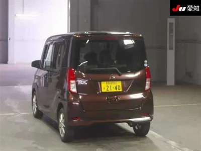 MITSUBISHI EK SPACE