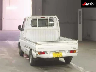 MITSUBISHI MINICAB TRUCK