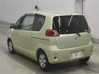 TOYOTA PORTE