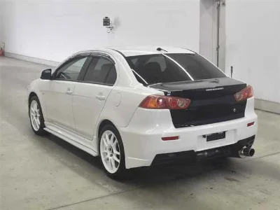 MITSUBISHI GALANT FORTIS