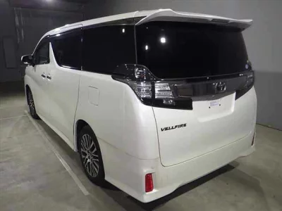 TOYOTA VELLFIRE
