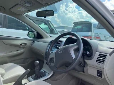 TOYOTA COROLLA AXIO