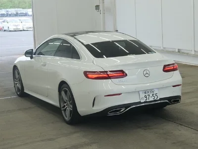 MERCEDES BENZ E CLASS