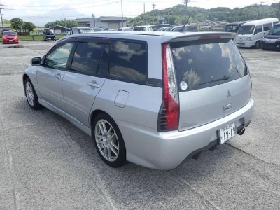 MITSUBISHI LANCER
