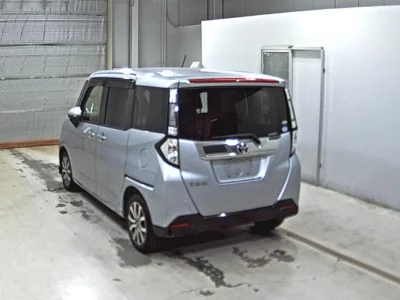 TOYOTA TANK