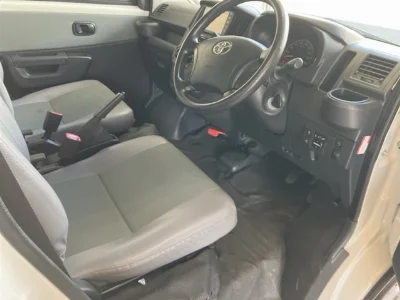 TOYOTA TOWN ACE VAN