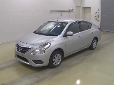 NISSAN TIIDA LATIO