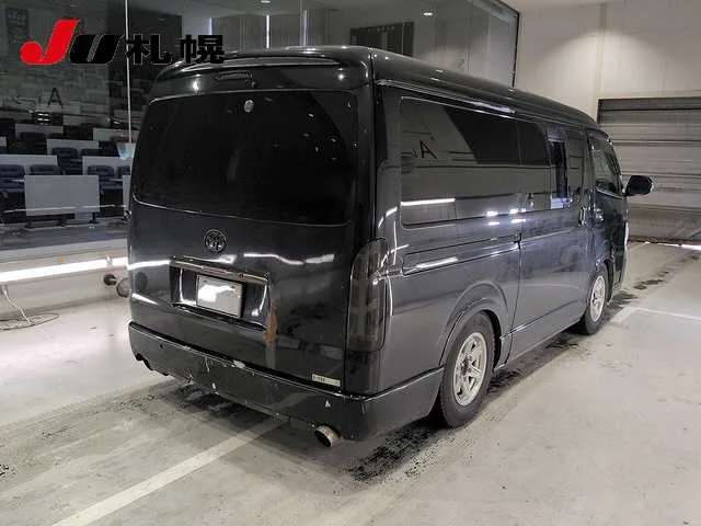 Toyota HiAce Van  с аукциона в Японии