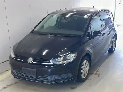 VOLKSWAGEN GOLF TOURAN