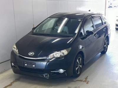 TOYOTA WISH