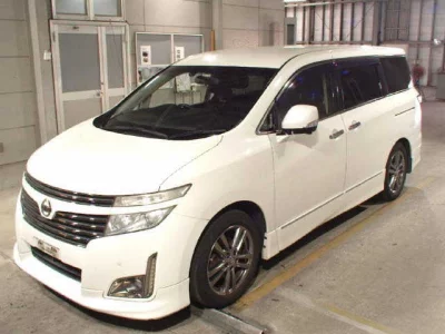 NISSAN ELGRAND