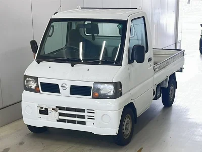 NISSAN CLIPPER TRUCK