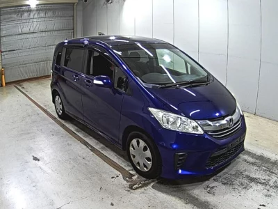 HONDA FREED