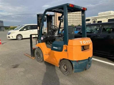 TOYOTA  FORKLIFT 