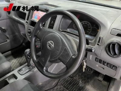 NISSAN AD