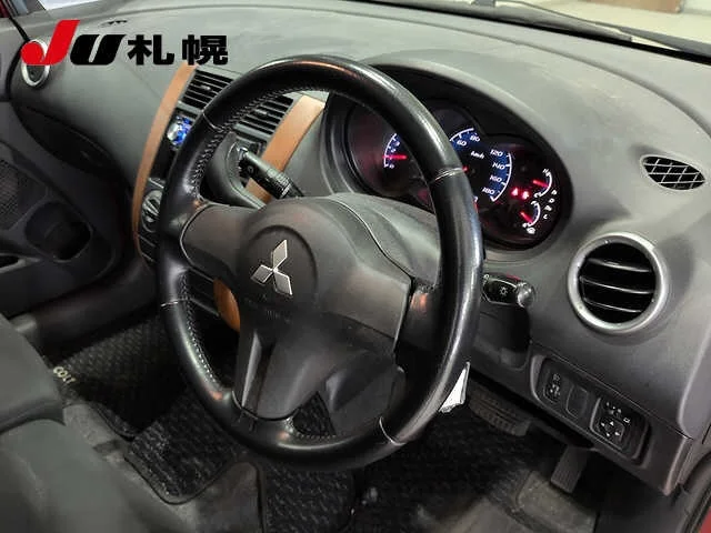 Mitsubishi Colt  с аукциона в Японии
