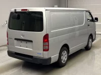 Цена авто Toyota HiAce Van с аукционов Японии, номер кузова TRH200V, пробег 106 000, оценка 2