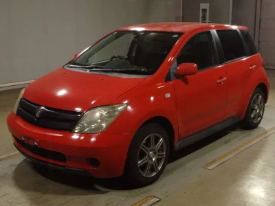 TOYOTA IST