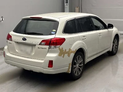 SUBARU OUTBACK