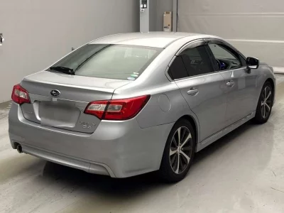 SUBARU LEGACY B4
