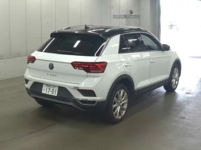 VOLKSWAGEN T-ROC