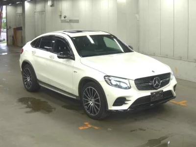 MERCEDES BENZ AMG GLC