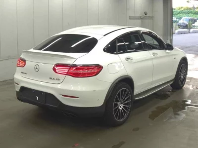 MERCEDES BENZ AMG GLC