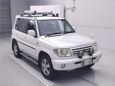 MITSUBISHI PAJERO IO