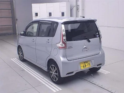 MITSUBISHI EK CUSTOM