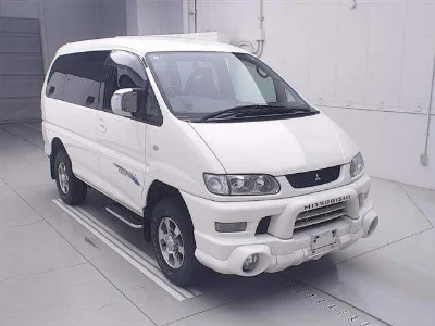 MITSUBISHI DELICA