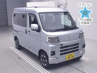 TOYOTA PIXIS VAN