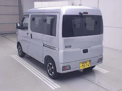 TOYOTA PIXIS VAN