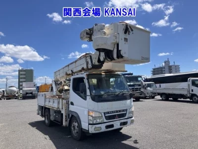 MITSUBISHI CANTER