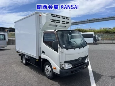TOYOTA DYNA