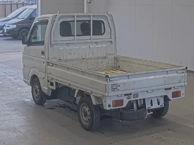 NISSAN CLIPPER TRUCK