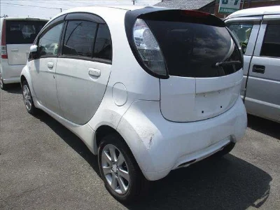 MITSUBISHI I