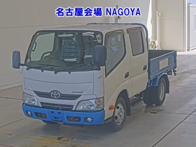 TOYOTA DYNA