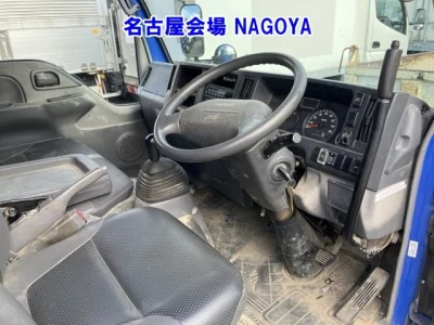 MAZDA TITAN