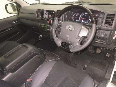 TOYOTA REGIUS ACE VAN