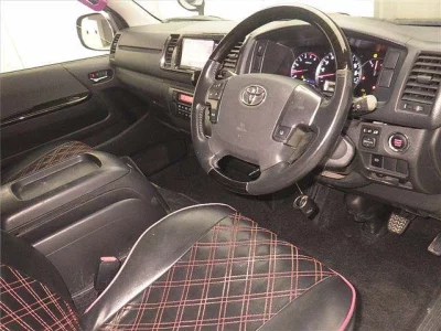 TOYOTA REGIUS ACE VAN
