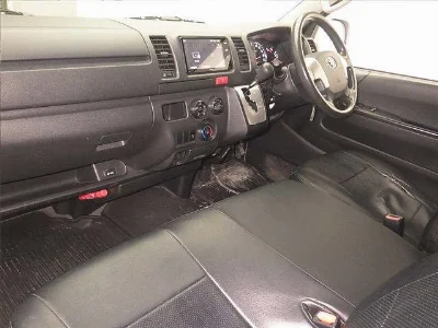 TOYOTA REGIUS ACE VAN