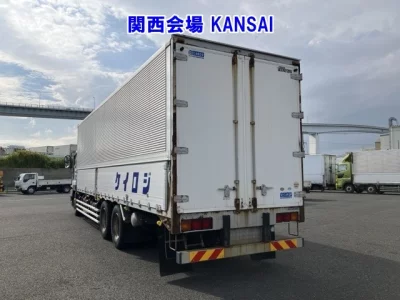 ISUZU GIGA