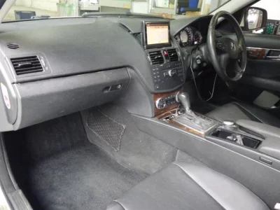 MERCEDES BENZ C CLASS