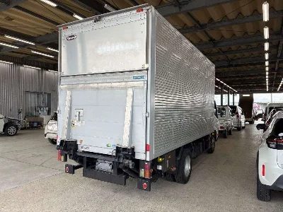 TOYOTA DYNA