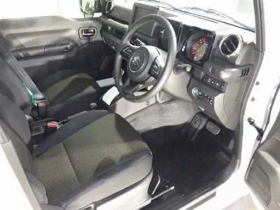 SUZUKI JIMNY NOMADE