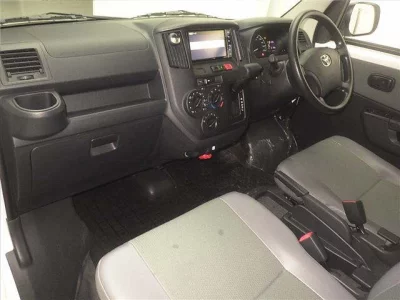 TOYOTA TOWN ACE